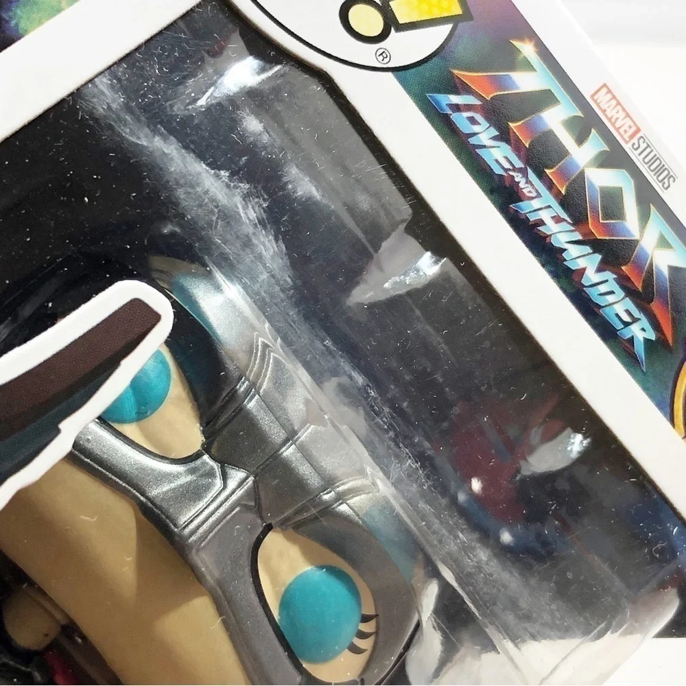 Funko POP! Marvel Collectors Corps Exclusive Mighty Thor #1041 - Picture 7 of 10